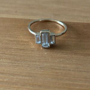Faux diamond ring with gold metal